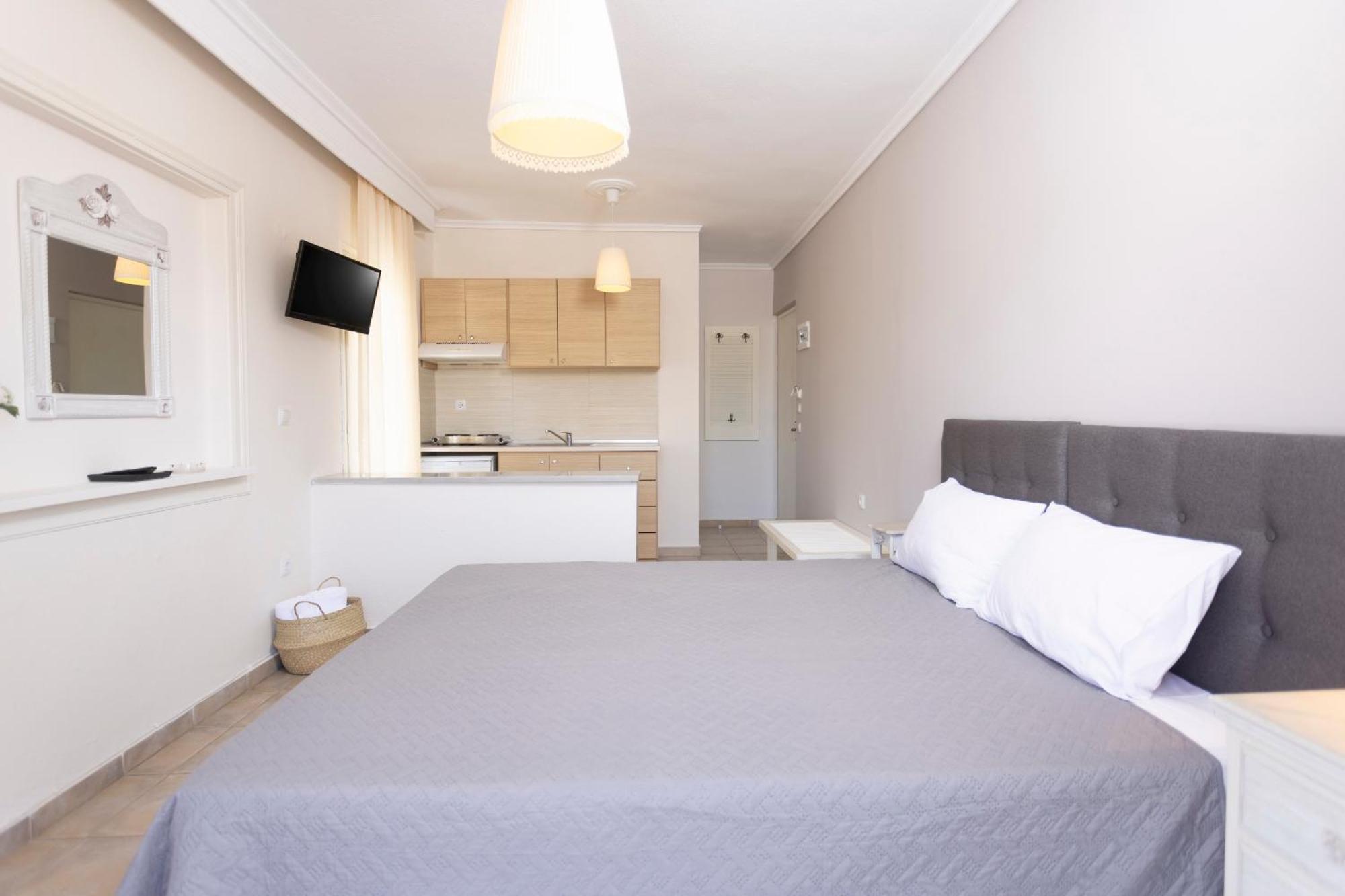 Anatoli Apartments Polichrono Polychrono Ngoại thất bức ảnh